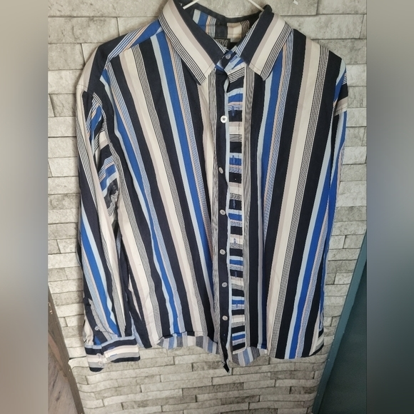 South Pole Mens button down striped shirt‎ Size large - Picture 1 of 3